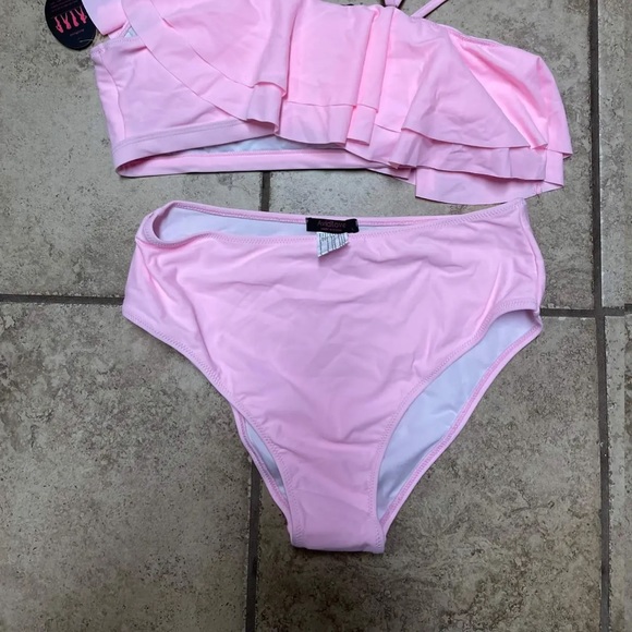 Pink AvidLover One Shoulder Bikini With Ruffles NWT Large - Picture 2 of 3